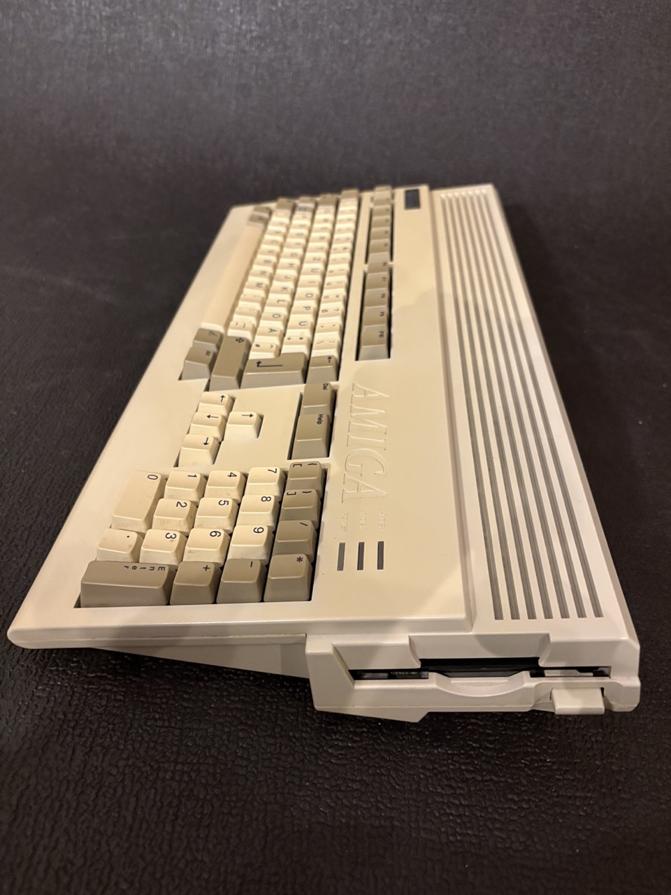 Amiga 1200 image 2